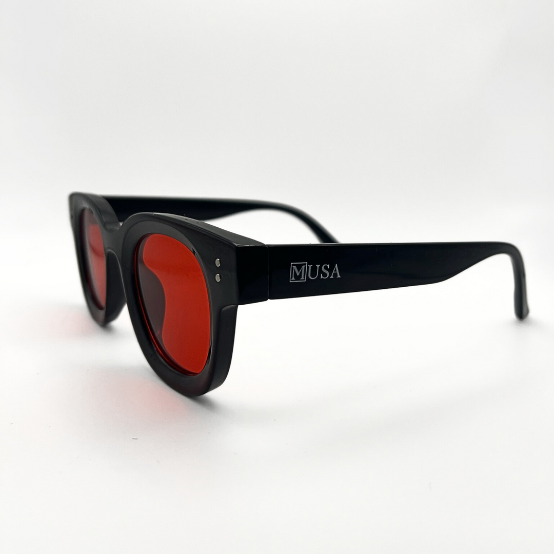 Side angle of Morocco black frame sunglasses