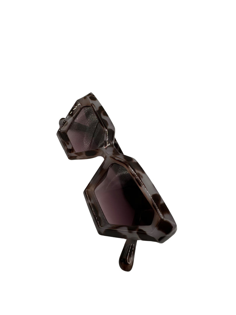 Side angle of Mozambique cheetah print sunglasses