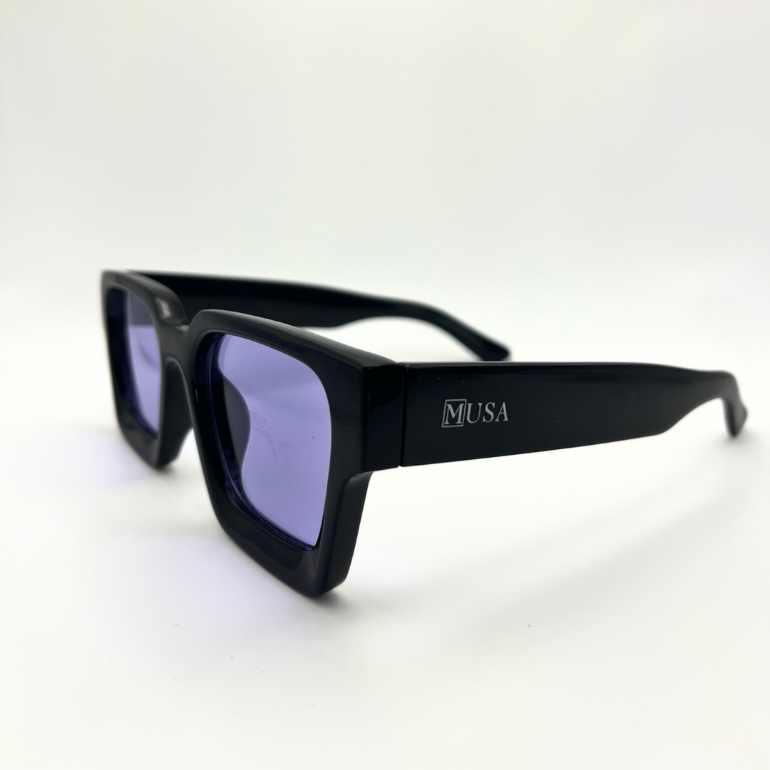 Side profile of Somalia black frame sunglasses